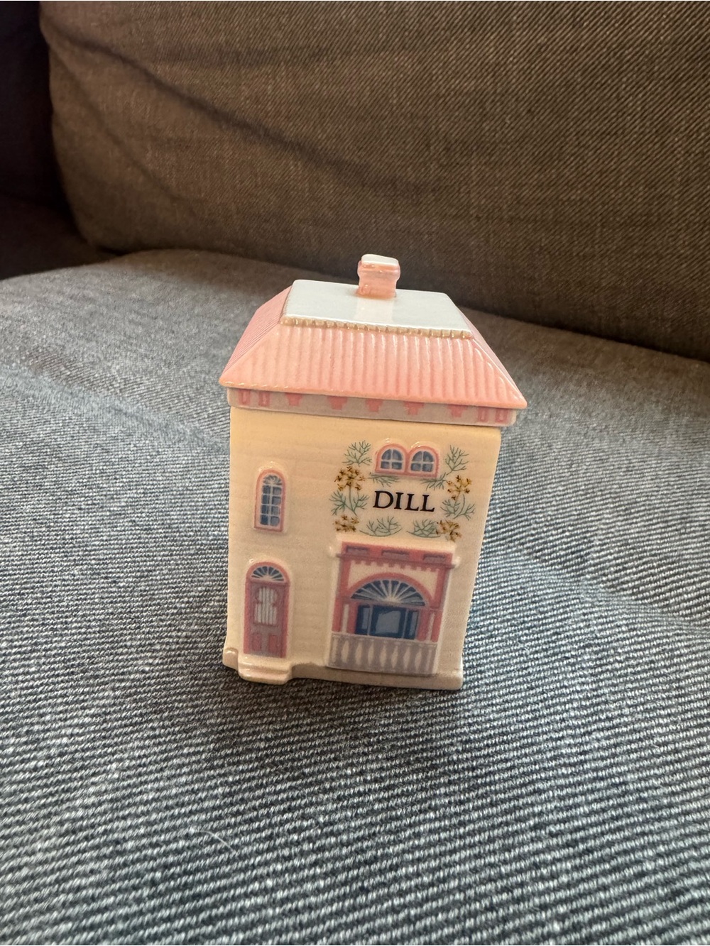 Lenox spice house - dill original 1980s version.